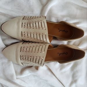 SUPER STYLISH SANDALS